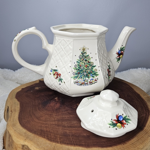 Sadler England Christmas Eve Vintage Teapot - Picture 4 of 16